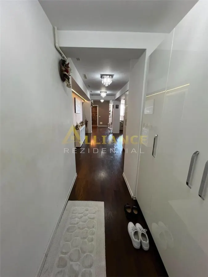 Apartament 4 camere | Bld. Metalurgiei | 139 mp utili | 107 mp terasa | - foto 8